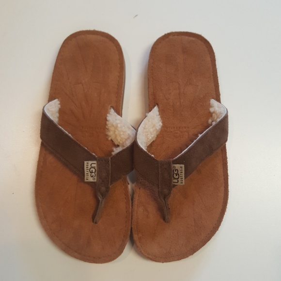 ugg tasmina flip flops black